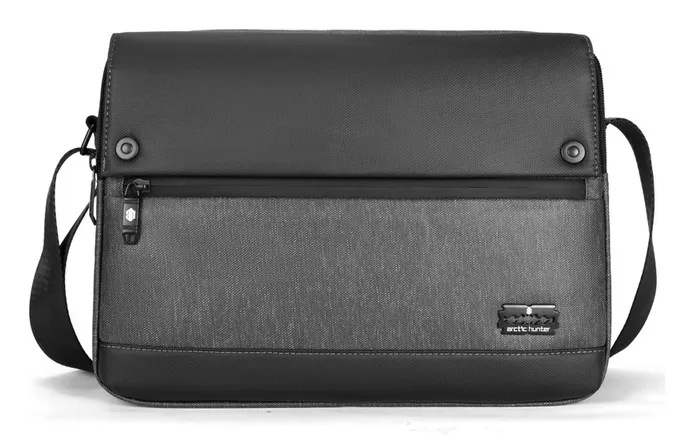 ARCTIC HUNTER τσάντα ώμου K00089 με θήκη tablet, 7L, μαύρη